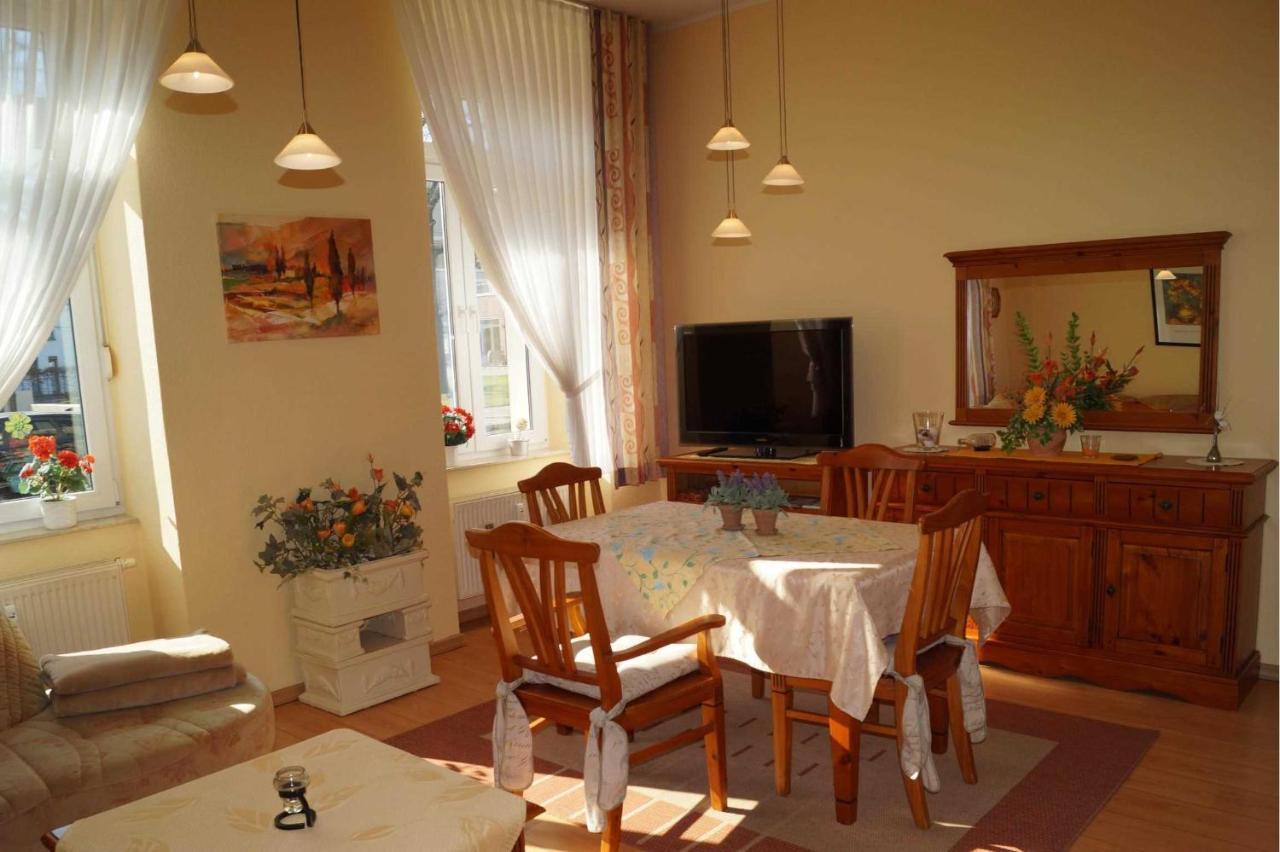 Ferienwohnung Ebel Objekt 27396 Rostock Ngoại thất bức ảnh